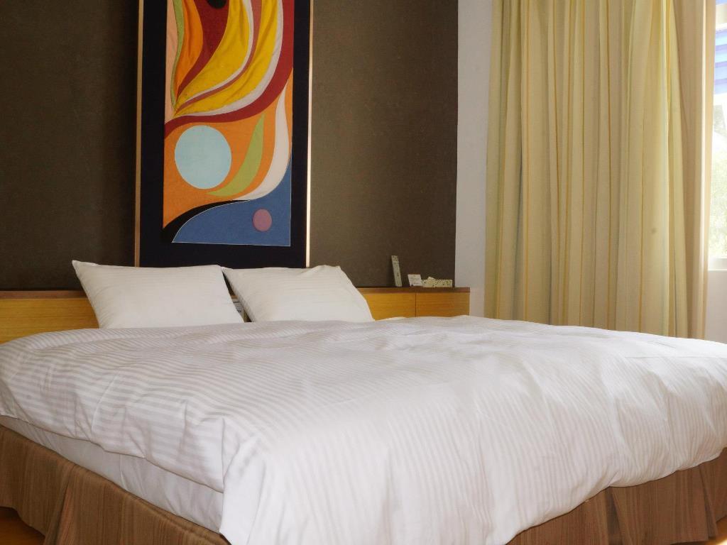 Zhi Da Craft Service Guest House Caotun Extérieur photo